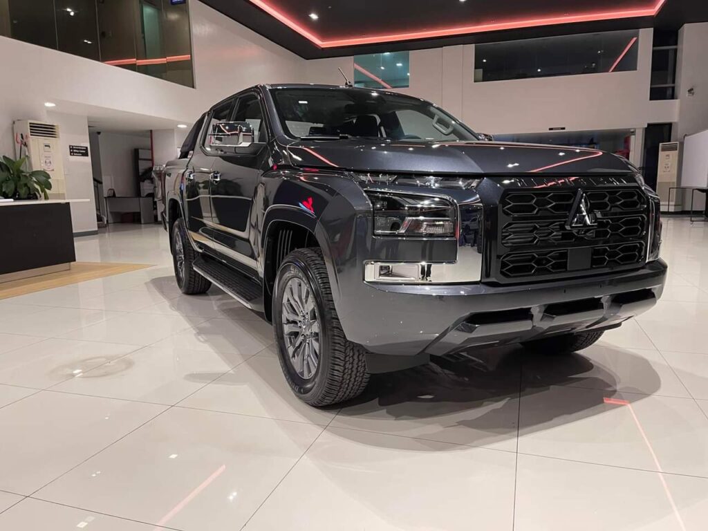 Mitsubishi Triton Truck Ute 1